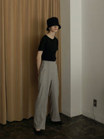 画像をギャラリービューアに読み込む, HIGH WAIST PIN TUCK PANTS
