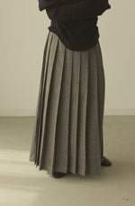画像をギャラリービューアに読み込む, CHECK PLEATS VOLUME SKIRT
