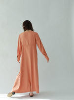 画像をギャラリービューアに読み込む, BACK SATIN DRESS

