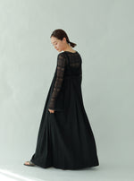画像をギャラリービューアに読み込む, FLARE SLEEVE LACE BLOUSE
