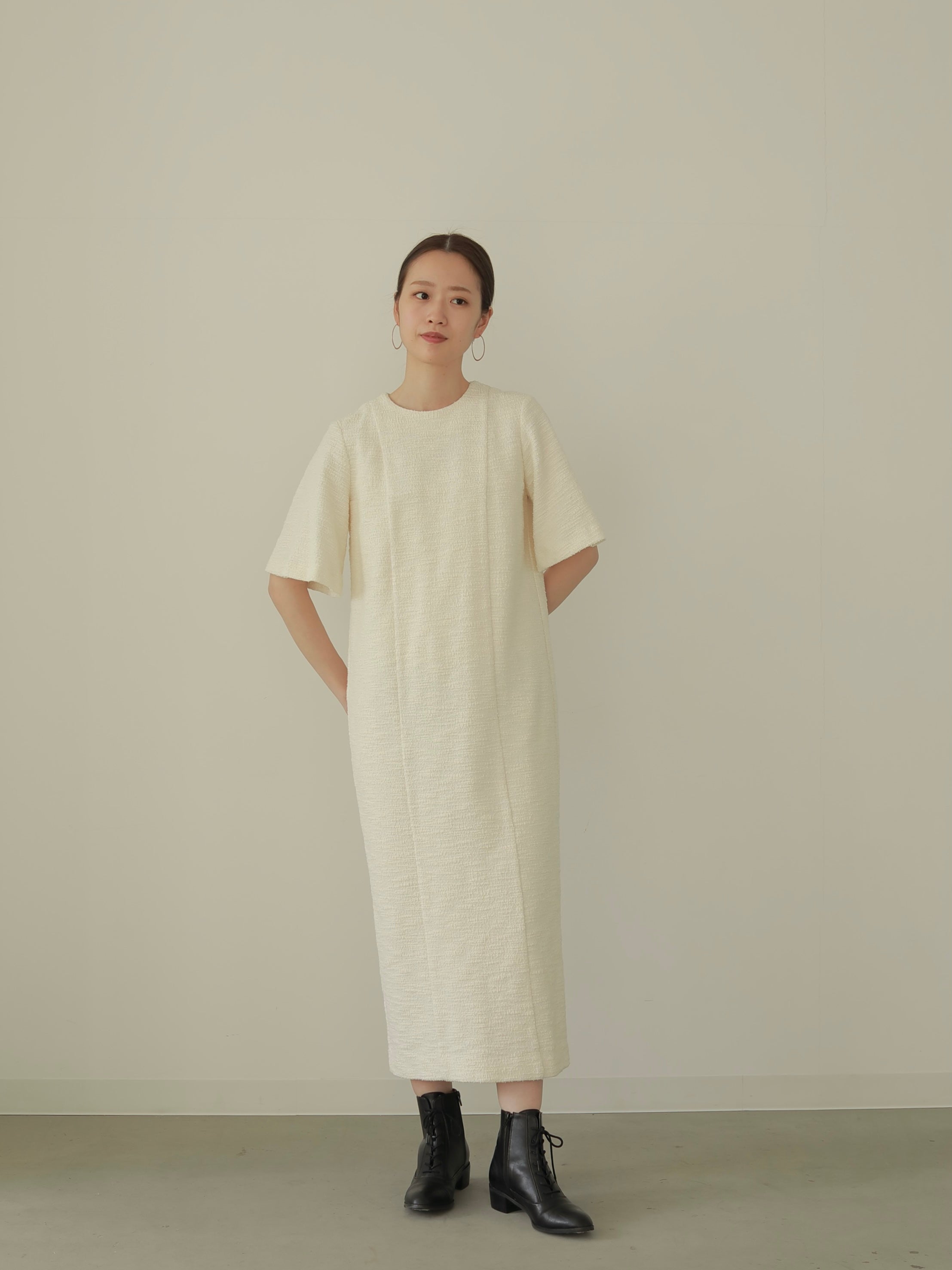 FLARE SLEEVE COCOON DRESS