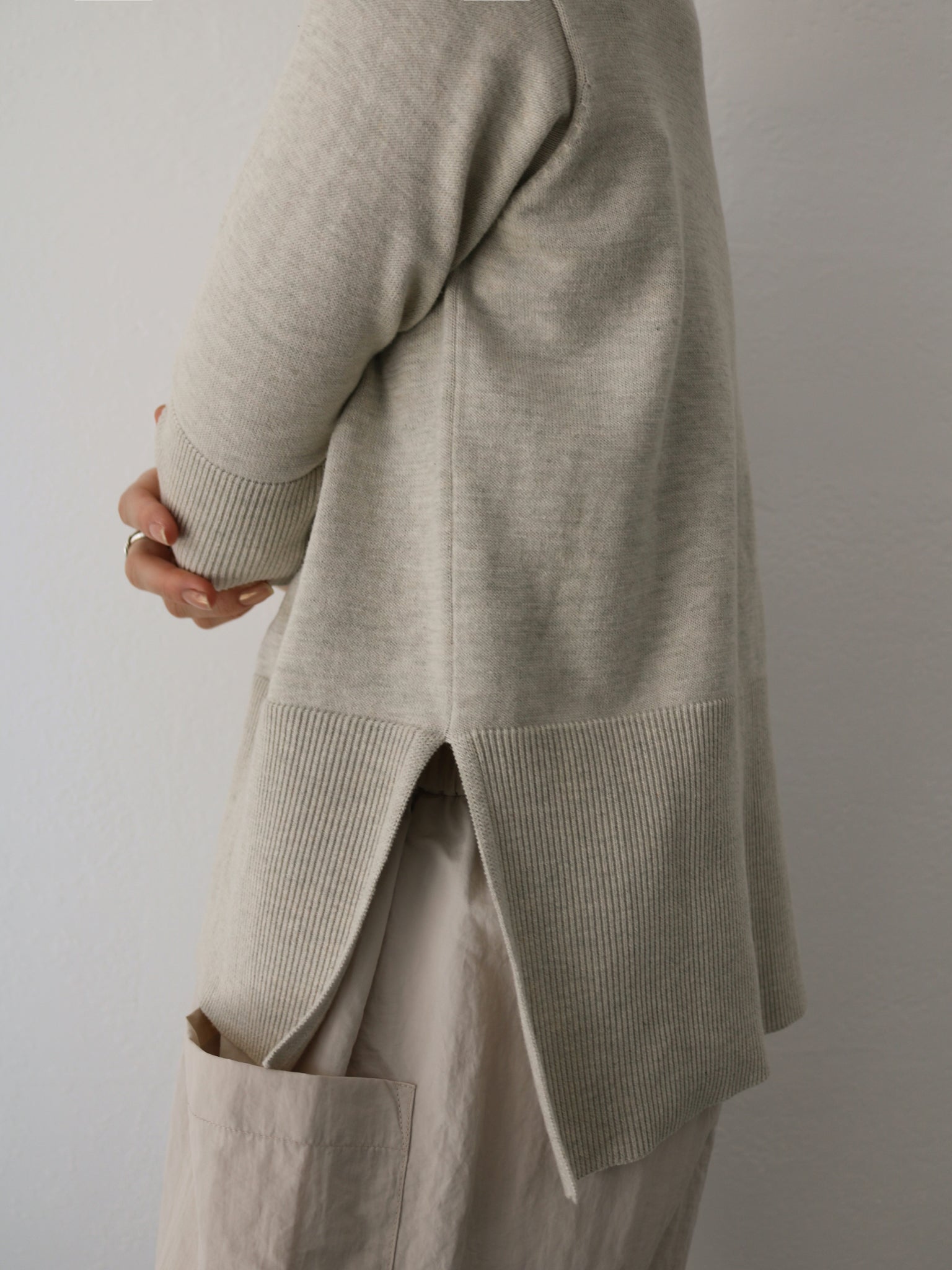 HIGH NECK MELANGE KNIT